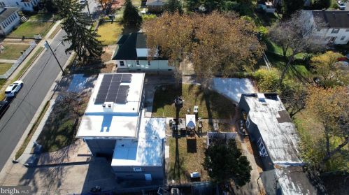 6829 Waldorf Ave, Camden NJ 08110-6109 exterior