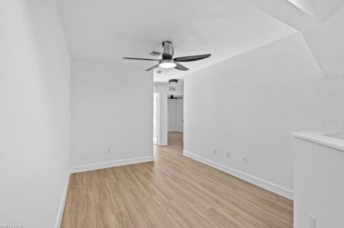 4227 Covey Cir, Naples FL 34109-2501 exterior