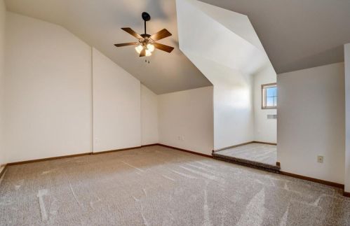 6014 Dell Dr, Madison WI  53718-8200 exterior