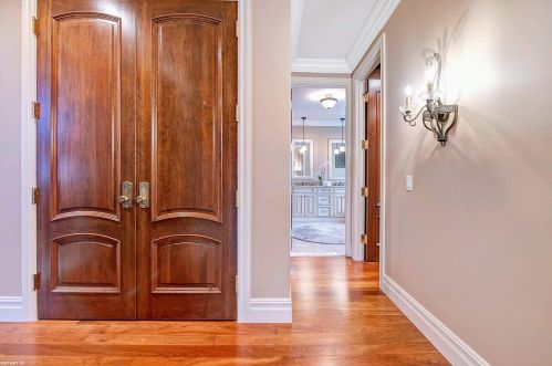 1140 Autumnview Dr, Rochester MI 48307-6060 exterior