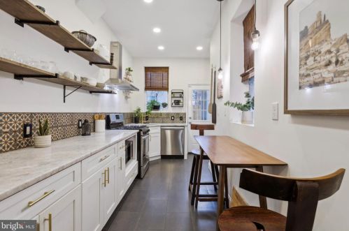 1942 Marshall St, Philadelphia PA 19120-0037 exterior