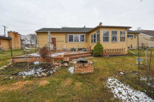 1318 Randolph St, Watertown WI 53094-6708 exterior