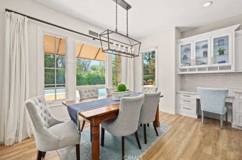 2440 Bronzewood Dr, Tustin CA  92782-4321 exterior