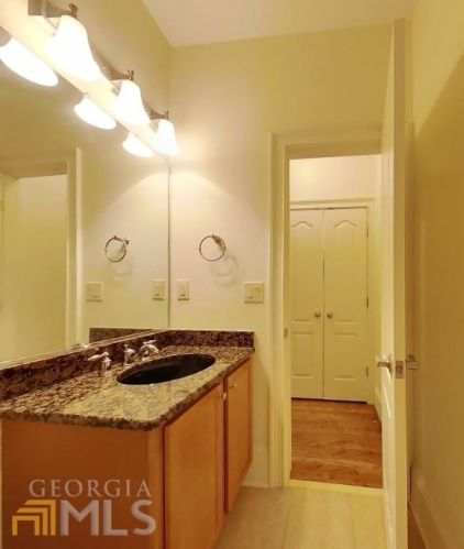 2765 Durham Dr, Atlanta GA  30319-3673 exterior