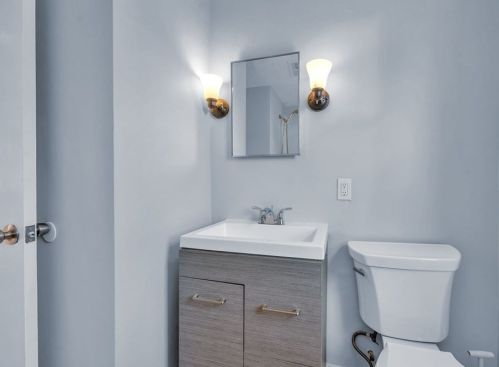 139 Maebeth St, Springfield MA 01119-2414 exterior