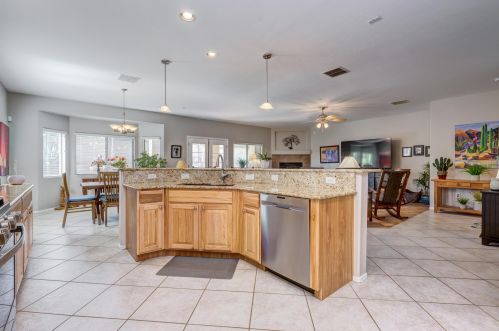 3639 Northern Dancer Rd, Tucson AZ  85739-8360 exterior