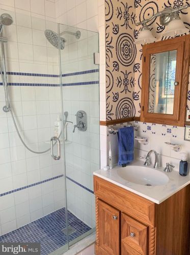 614 Church St, Limerick PA 19468-2123 exterior