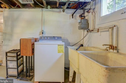 501 Ethan Allen Ave, Silver Spring MD 20912-5400 exterior