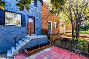 5365 Ames St, Washington DC 20019-3357 exterior