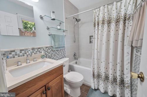 12805 Iona Ct, Silver Spring MD 20904-7124 exterior