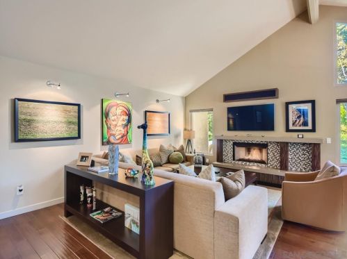 5252 Caminito Apartado, San Diego, CA 92108-4205