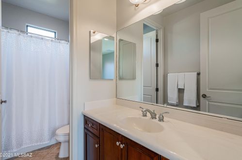 321 Corte Tortuga Vis, Tucson AZ  85745-1792 exterior