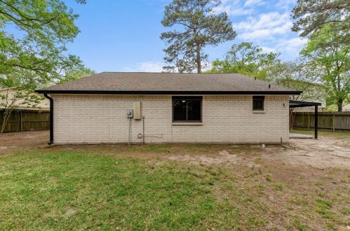 7034 Foxport Ln, Humble TX 77338-1323 exterior