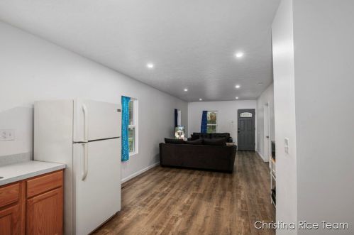 1632 Dyson St, Meskegon MI  49442-5722 exterior