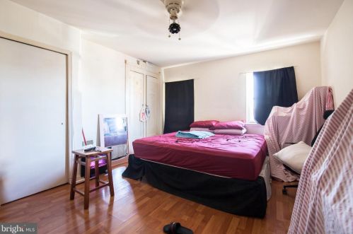 41 56 St, Philadelphia PA 19131-0031 exterior