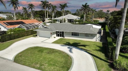 2870 Leeward Ln, Naples FL 34103-4038 exterior