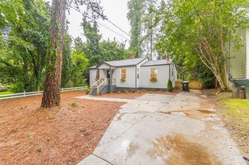 1937 Clairmont Ter, Atlanta GA  30345-2309 exterior