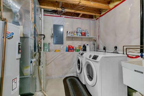 606 7th St, Sartell MN 56377-1517 exterior