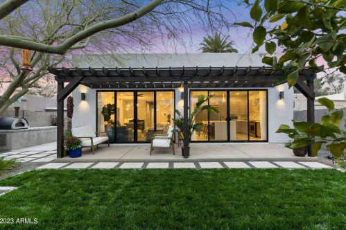 2529 10th St, Phoenix AZ  85006-1055 exterior