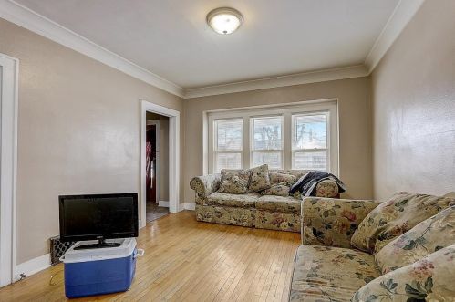 2129 51st St, Milwaukee, WI 53208-1134