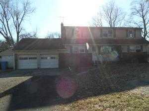 238 Amwell Rd, Millstone NJ  08844-5123 exterior