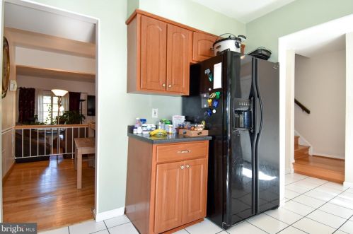 11531 Pne Cone Ct, Herndon VA 20191-2239 exterior