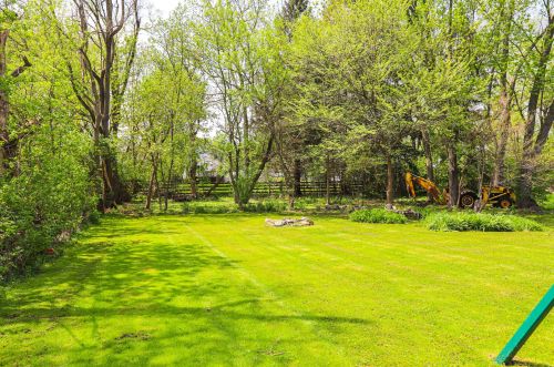 737 Clay St, Bull Valley IL 60098-3321 exterior