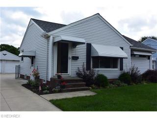 4325 155th St, Cleveland, OH 44135-1319