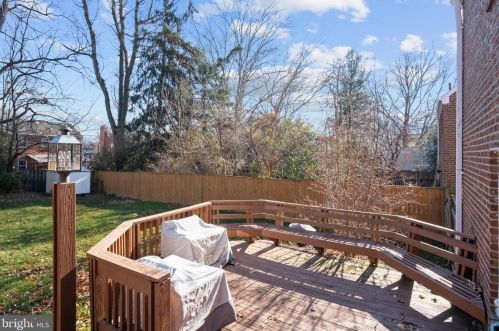 10415 Hayes Ave, Silver Spring MD 20902-3704 exterior