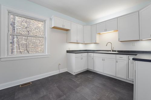 6230 Talman Ave, Chicago IL 60659-4009 exterior