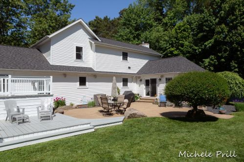 6215 Eagle Rdg Dr, Kalamazoo MI 49004-9627 exterior