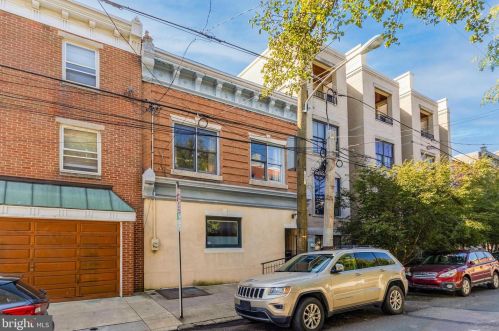 730 Bainbridge St, Philadelphia PA 19146-1807 exterior