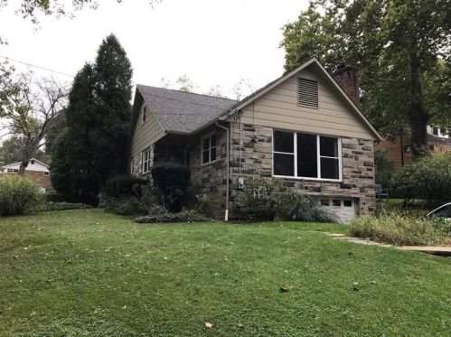 1088 Lindendale Dr, Pittsburgh PA  15243-1965 exterior