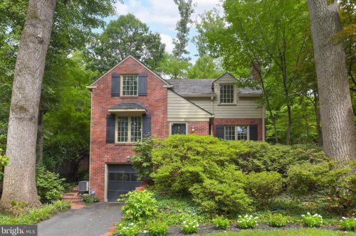 3211 Old Dominion Blvd, Alexandria, VA 22305-1317