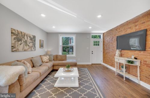 4207 Houghton St, Philadelphia PA  19128-1722 exterior