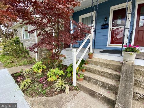 676 Spruce St, Pottstown PA  19464-4624 exterior