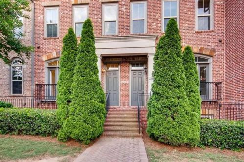 2842 Crescent Park Ln, Atlanta, GA 30339-6028