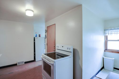 6206 105th St, Milwaukee WI 53225-1409 exterior