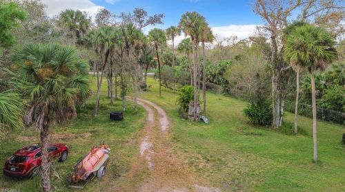 270 18 St, Naples FL 34117-9453 exterior