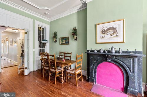 1129 Christian St, Philadelphia PA 19147-3710 exterior