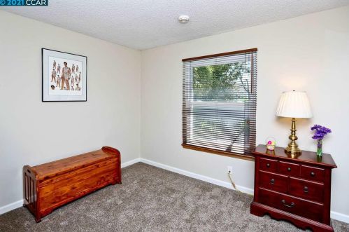 1619 St, Concord CA 94521-1001 exterior