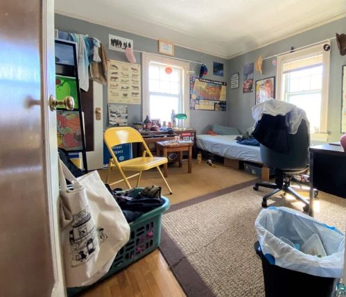 1825 Melrose Ave, Duluth MN 55803-2524 exterior