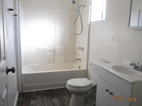 10473 Nogales Hwy, Tucson AZ 85706-1347 exterior