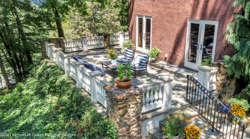 50 Hooper Ave, Atlantic Highlands NJ  07716-1537 exterior