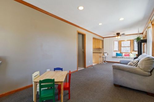 1697 Chatsworth, Saint Paul MN 55113-6536 exterior