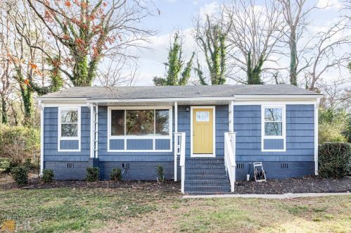 2016 Bader Ave, Atlanta GA 30310-5027 exterior