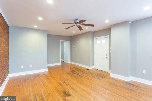 368 Daly St, Philadelphia PA 19148-3329 exterior