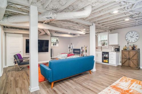 2409 Melinda Ct, Atlanta GA 30345 exterior