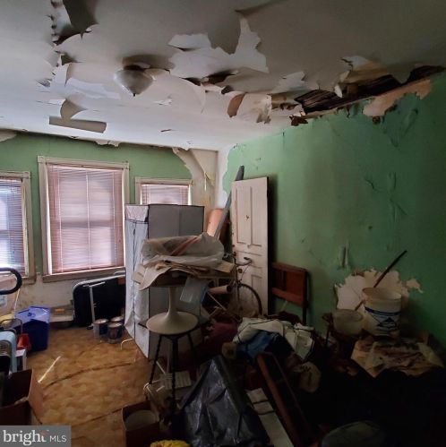 4929 Hazel Ave, Philadelphia PA 19143-2086 exterior