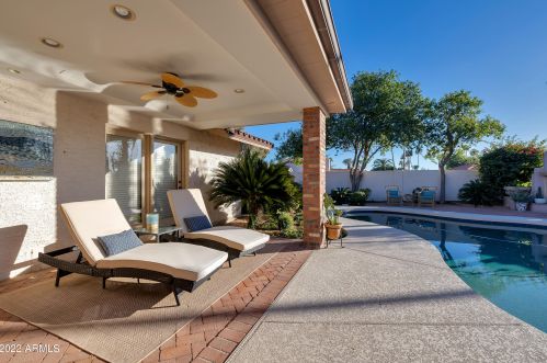 16002 6 Pl, Phoenix AZ 85024-1000 exterior